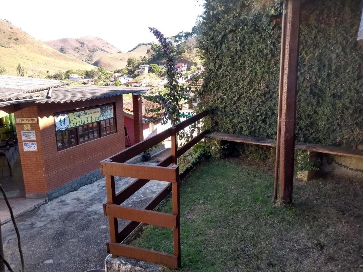 Pousada Hospedaria Santa Clara Санта-Рита-ди-Жакутинга Экстерьер фото