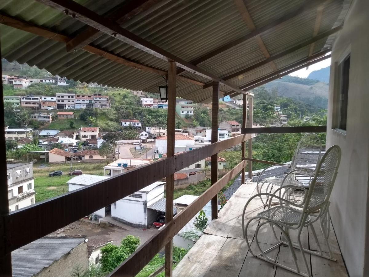 Pousada Hospedaria Santa Clara Санта-Рита-ди-Жакутинга Экстерьер фото