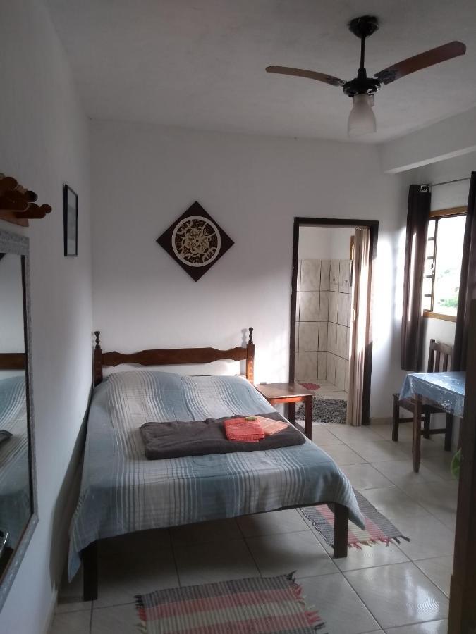 Pousada Hospedaria Santa Clara Санта-Рита-ди-Жакутинга Экстерьер фото